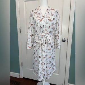 Little millie robe sz L